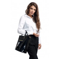 Geanta neagra din piele naturala lacuita, model MARIA RNXL396